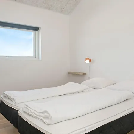 Holiday home 4 Bedroom Cozy In Blokhus