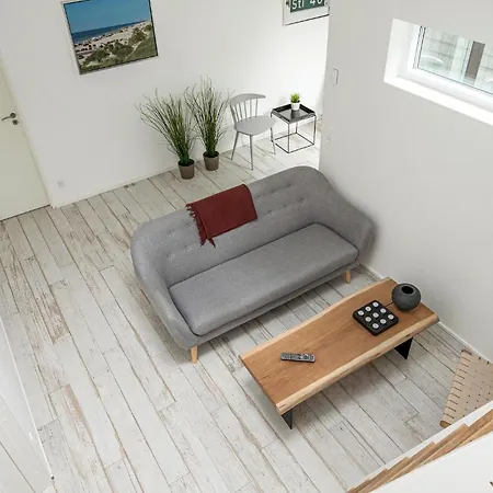 4 Bedroom Cozy In Holiday home Blokhus