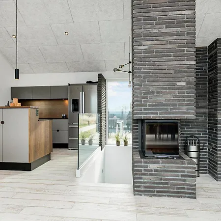 Holiday home 4 Bedroom Cozy In