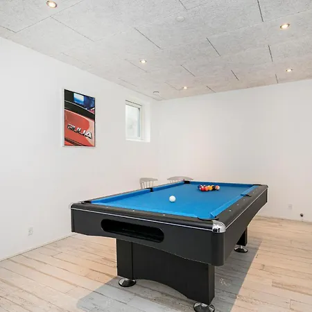 Prázdninový dům With Hot Tub Iv Blokhus